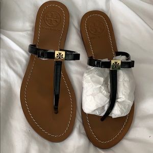 Tory Burch Leighanne Flat